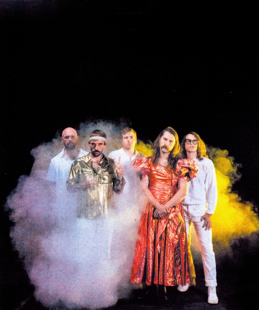 IDLES por Tom Ham