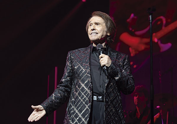 raphael-auditorio-nacional-mexico-concierto-cdmx-abril.jpg