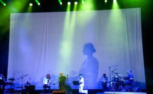 Show de Rhye en el Pepsi Center